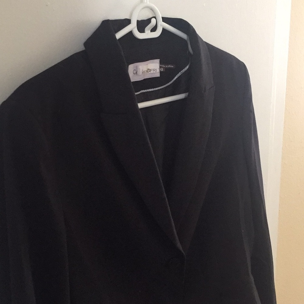 Black Blazer - Picture 3 of 4